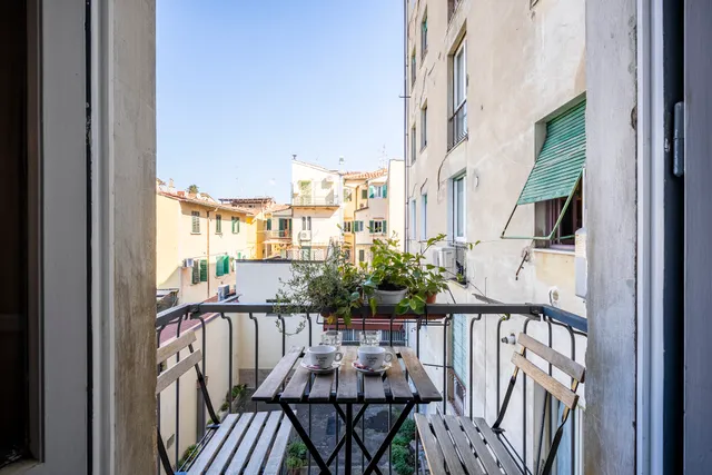 Bobotel Rooms Market San Lorenzo