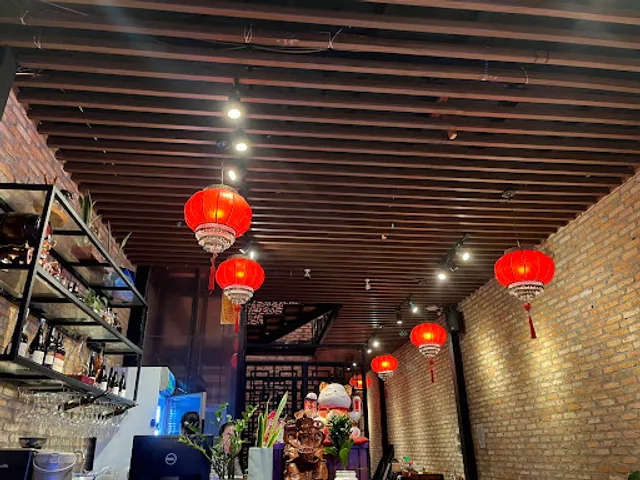 Quán Lẩu Đà Lạt - Lẩu cá Tầm Hoàng Gia