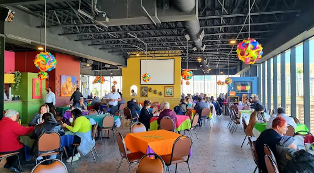 Enrizos restaurante Plaza HEBE