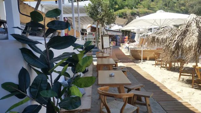 Lindos Yacht Club - Kirtos