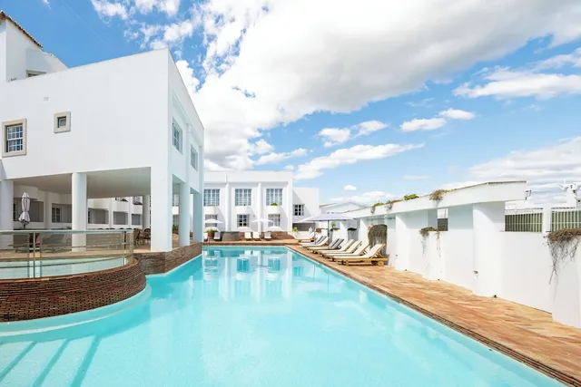 Baluarte da Vila Apartments