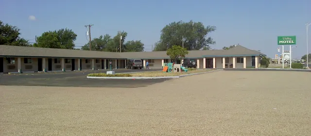 Valley Motel