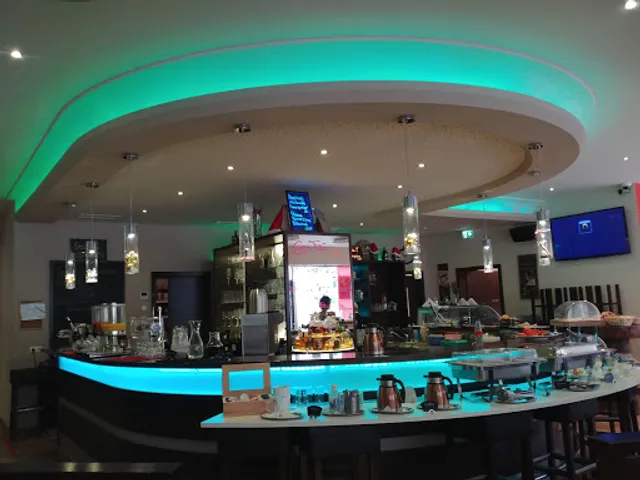 CoCo Coffee & Cocktails