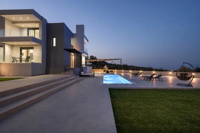 Nikolioudis Luxury Villas