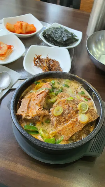 쇠소깍돼지갈비