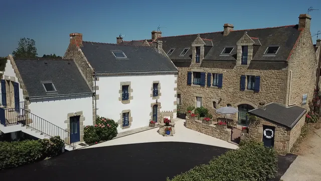 The Lodgings of the Beach