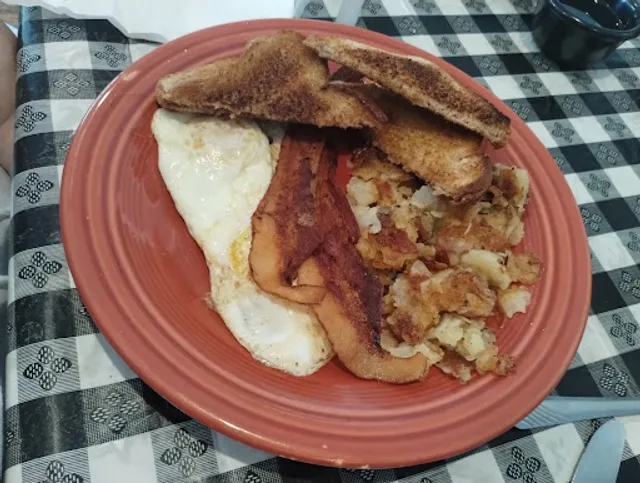 Coplin's Family Diner