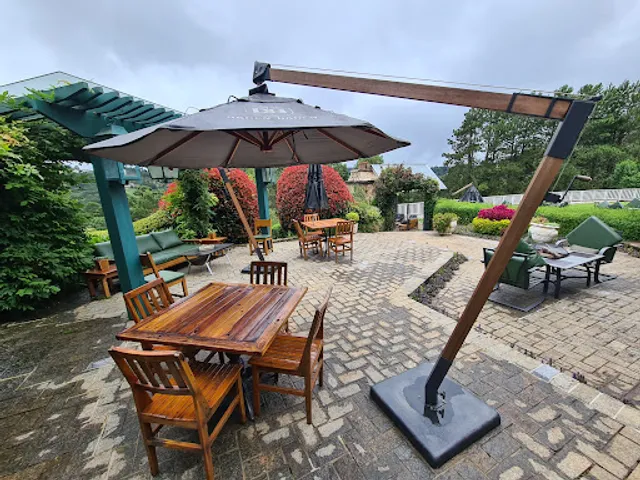 Le Foyer Restaurante