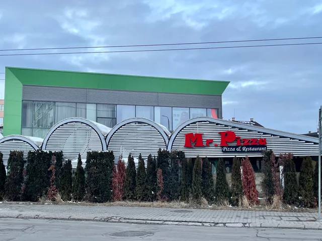 Mr. Pizza Младост