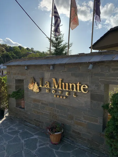Hotel La Munte Mountain Resort