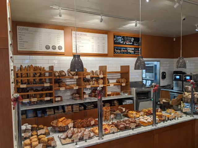 Seven Stars Bakery - Reservoir Ave