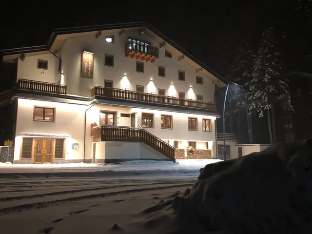 Hotel I Pionieri