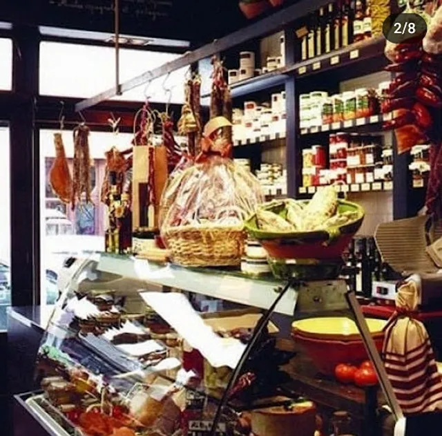 El Vasco *Wine *Tapas* Gifts