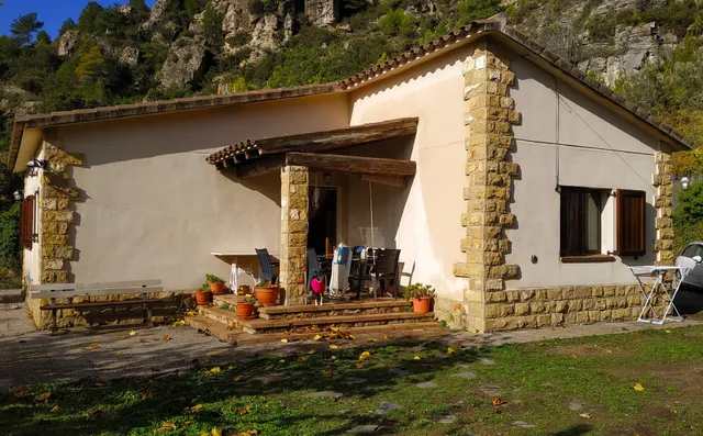 Casa Rural Racó de les Heures