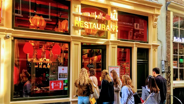 China Sichuan Restaurant / Chengdu Paradise