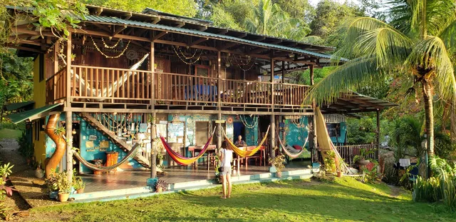 Luminosa Montezuma Hostel