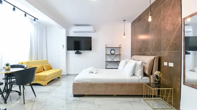 Lake Mansion Boutique Apartments