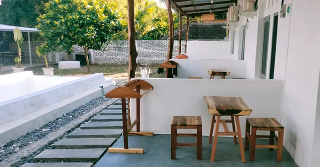 Scar Reef Homestay + Starlink Wifi