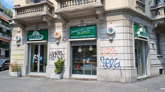 Caseificio La Contadina Milano