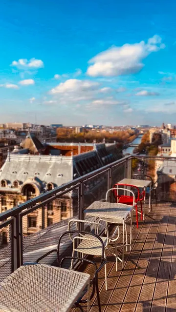 Linea | Closer To The Moon