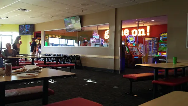 Peter Piper Pizza