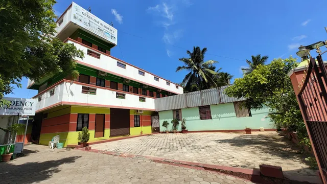 Nandhan Guest House