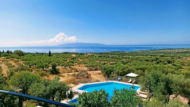Hilltop Resort Kefalonia