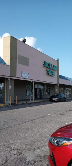 Riverside Village Shopping Center