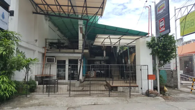 El Amigo And Island Life Adventure Shop