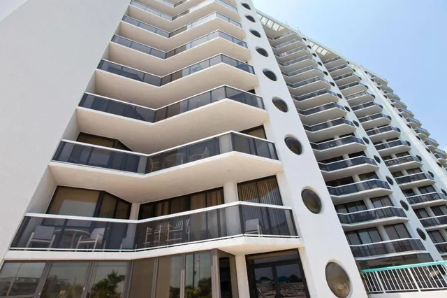 Golf Course By Seascape Resorts