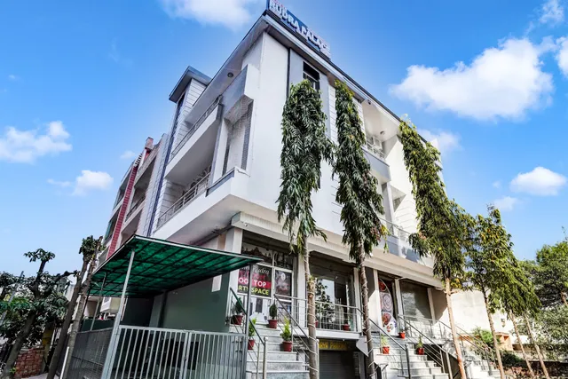 OYO Hotel Rudra Palace