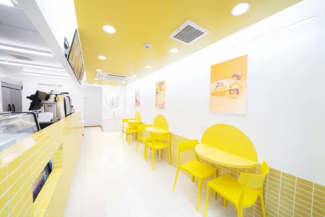 EggOn Shin-Ōkubo store