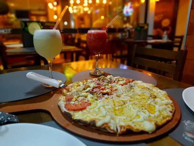 PIZZA HOT BC, PIZZARIA E RESTAURANTE
