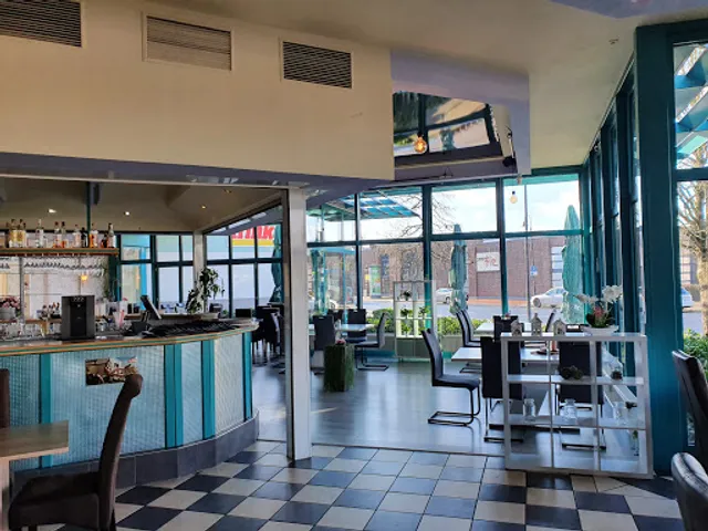 Double You - Salzgitter