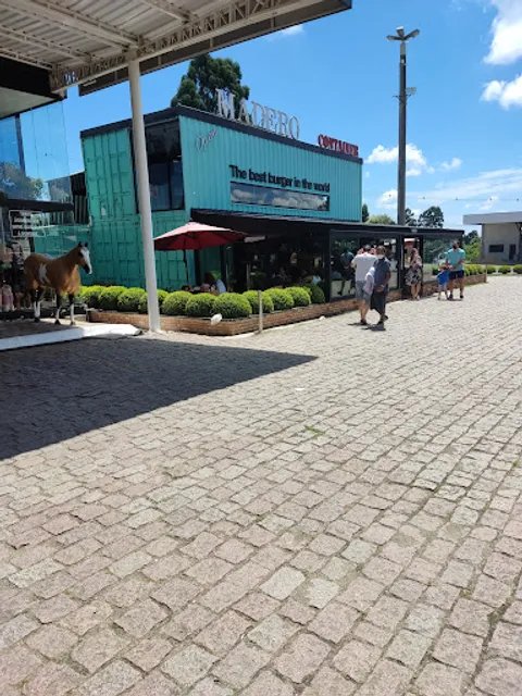 Madero Container Campo Largo