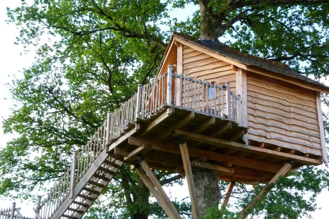 The Garden Beyssin and treehouse