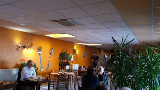 L’Arlequin Chez Momo