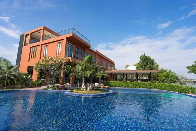 Water Park Hotel Kanchanaburi