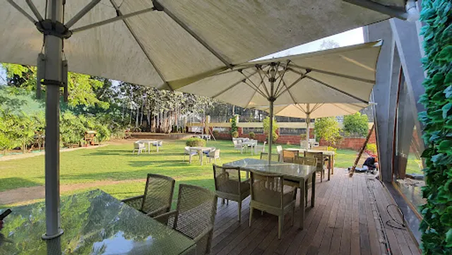 The Bell Tower Hotel & Restaurant