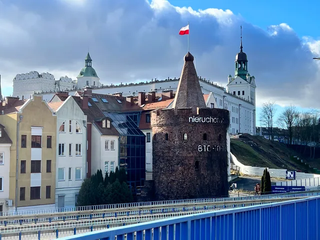 Tower of Seven Coats