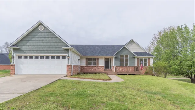 Poplar Bluff Realty Inc: Todd Henson