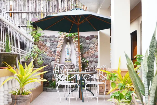 Casa D' Estrella Apartelle