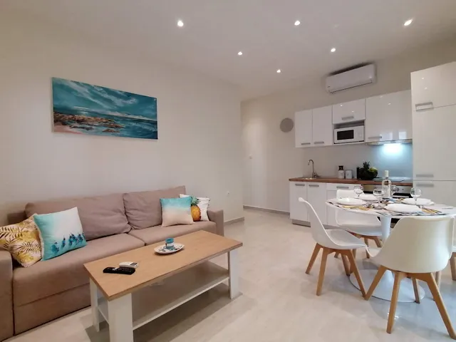 SEA PLEASURE APARTMENT