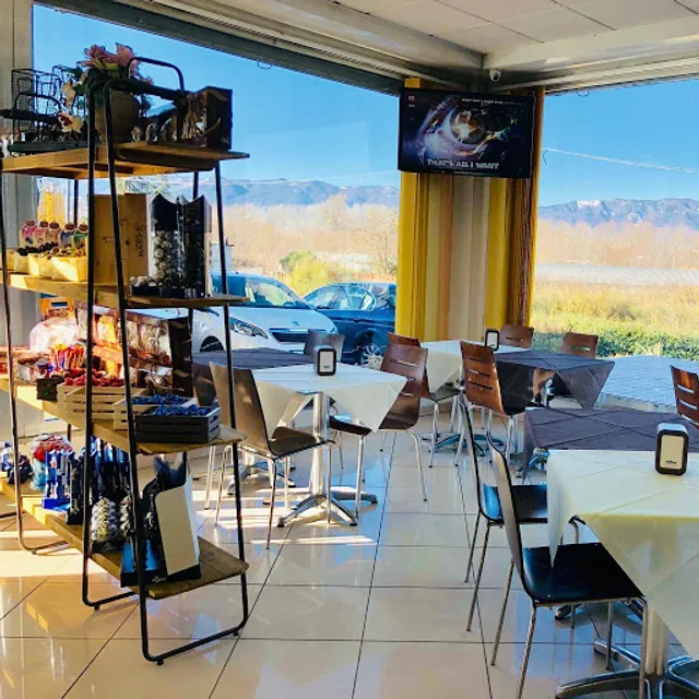 Fuel Bar - Tavola Calda - Tabacchi