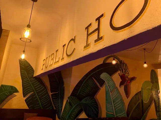 Sayulita Public House