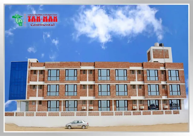 Hotel Tan Man Continental