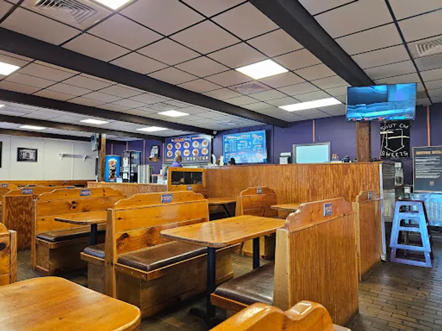 Shut Em Down Authentic Southern Restaurant