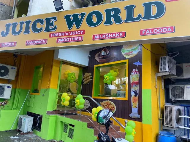 Juice World Fresh 'n' Juicy