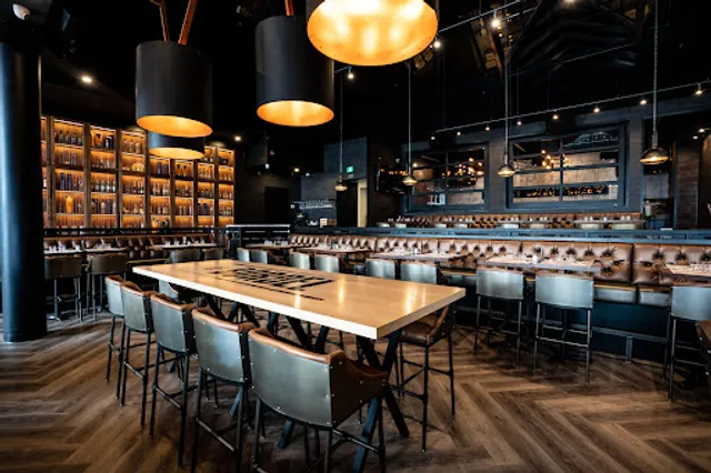 SHAKER Cuisine & Mixologie Lévis