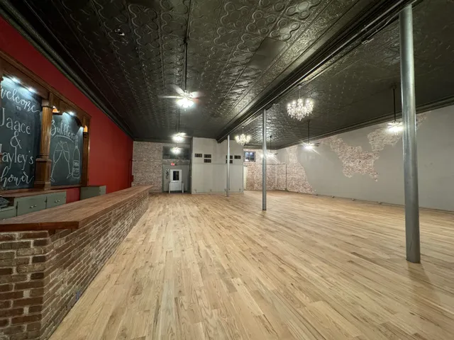 Shiner Central Station